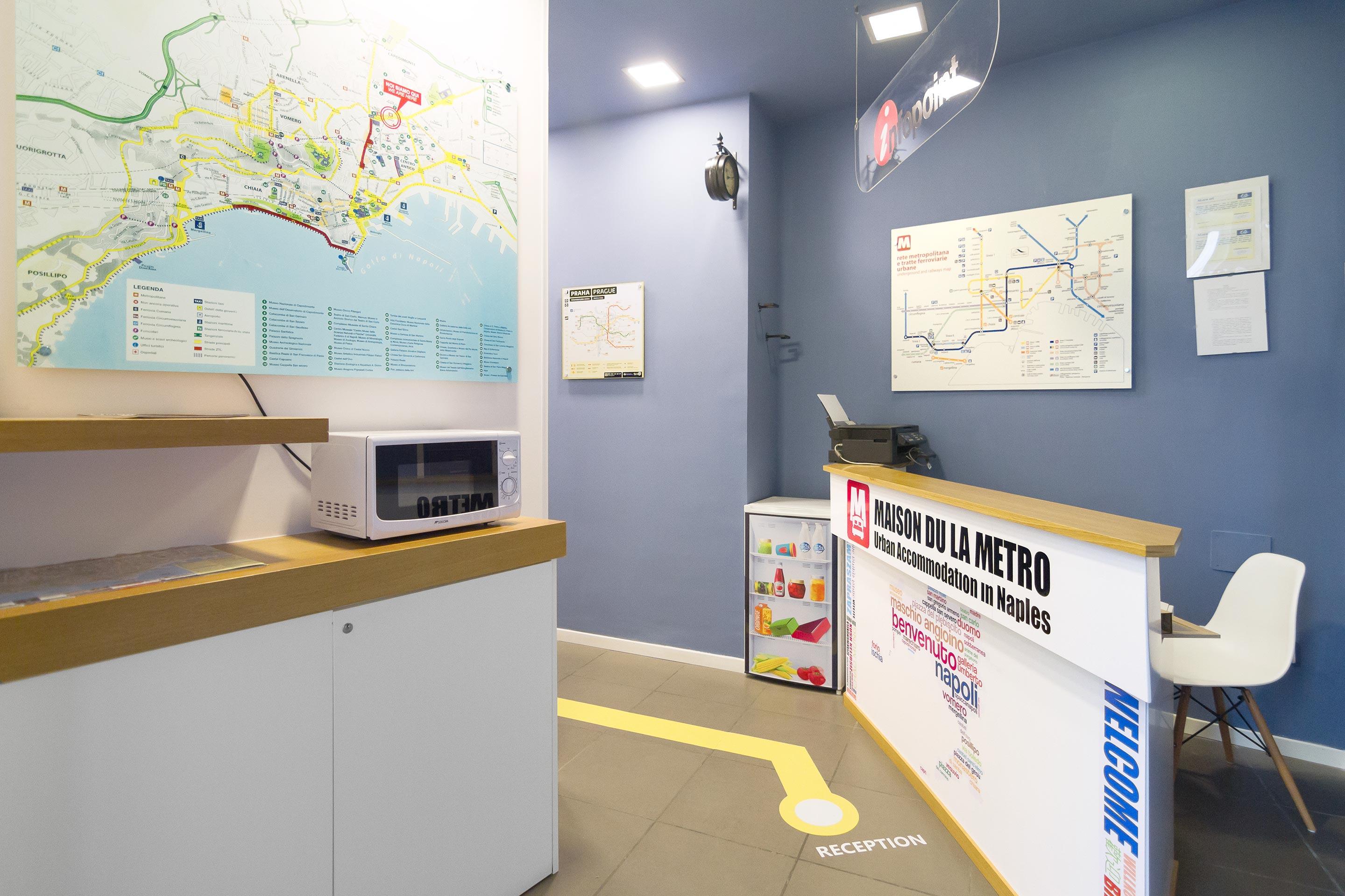Maison Du La Metro Napoli